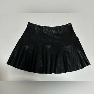 House of Harlow 1960 Black Vegan Leather Pleated Flared Mini Skirt - Medium